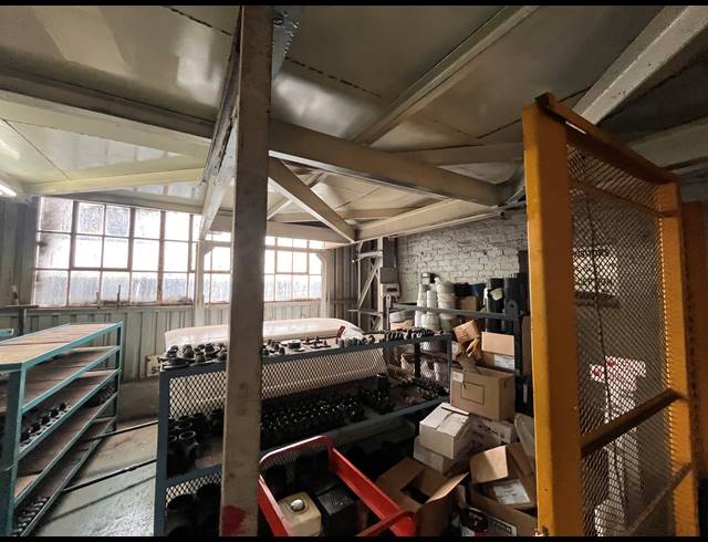 1,100M² WAREHOUSE TO LET IN SEBENZA